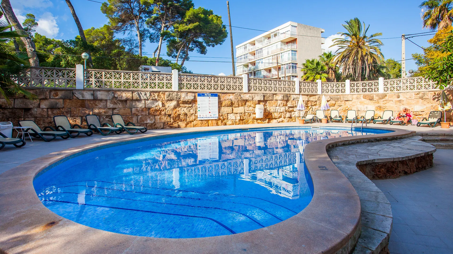 Apartamentos Ben-Hur Playa de Palma  2*, Playa de Palma (Mallorca) Spain